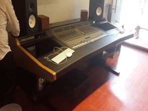 【專業定制錄音棚家具音頻控制桌錄音棚機柜音頻桌錄音桌音頻工作臺編曲工作桌】-